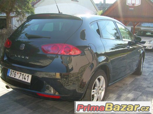 Seat Leon, 1.6TDi, 77kW, černý krasavec, vynikající stav – fotografie 3