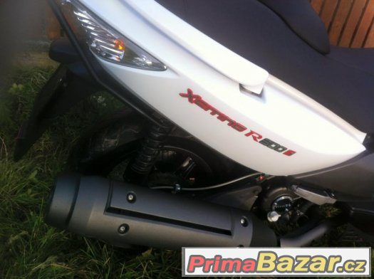 Kymco Xciting 300iR – fotografie 4