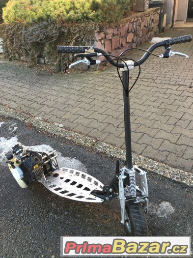 Nitro Scooters 49ccm – fotografie 1