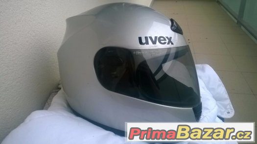 Dva roky jetá přilba UVEX GS.Viz foto.. – fotografie 1