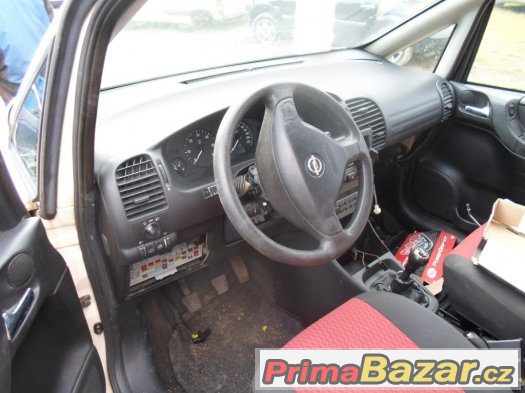 Opel Zafira 2,2 DTI - Náhradní díly – fotografie 2
