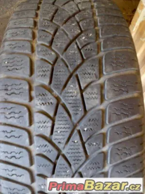 Zimní pneu 235/45/17