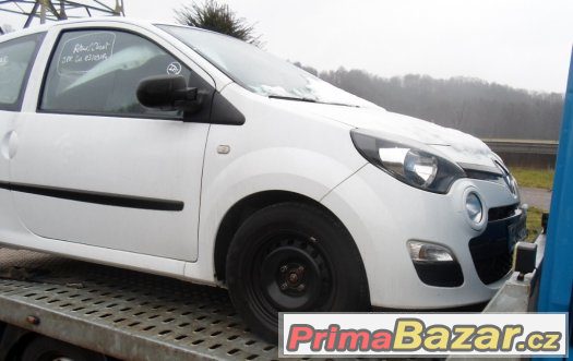 Renault Twingo 1,2i 55kW - rok 2012, najeto 23 000 km – fotografie 4