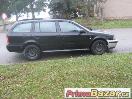 Škoda Octávia 1,6 75kw 2002 – fotografie 4
