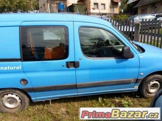 Peugeot Partner 1,4i + CNG (zemní plyn) - Náhradní díly – fotografie 3