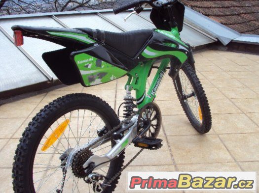 kolo kawasaki dětské – fotografie 3
