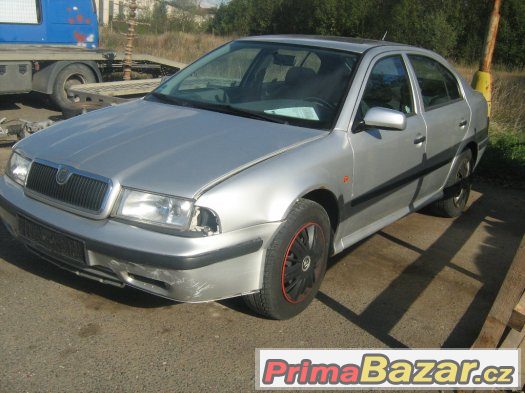 Škoda Octavia 1,8 92 kw 1997 – fotografie 2