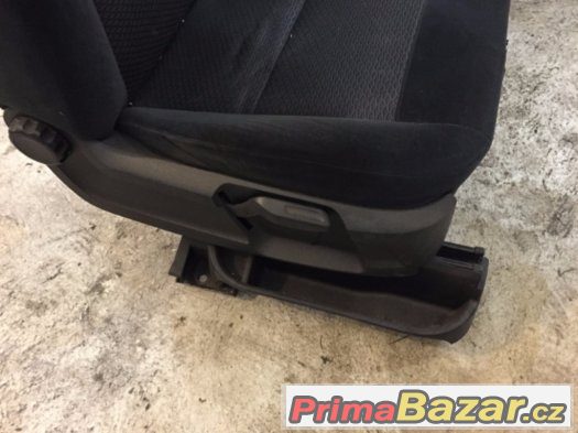 vyhřívané sedačky Ford C-max – fotografie 3