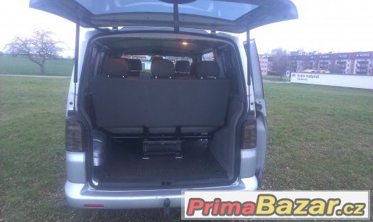 VW Transporter T5, 9 míst,klimatizace,2.5 Tdi 96 kw – fotografie 4