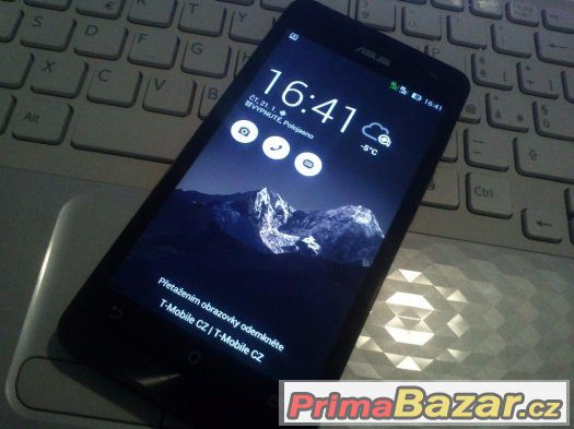 Asus Zenfone 5 zanovni i s zarukou – fotografie 1