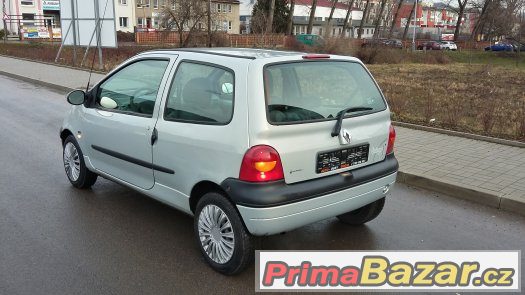 renault twingo 1.2 16v – fotografie 4