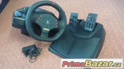 Volant Logitech MOMO Racing Force Feedback Wheel