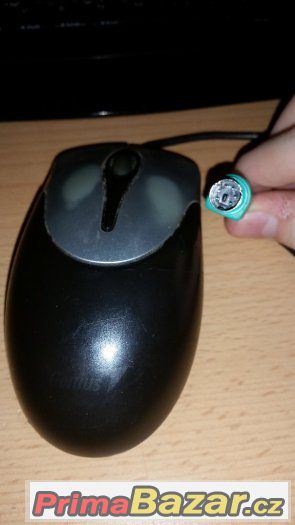 Prodám velmi použitou funkční myš PS2 – fotografie 3