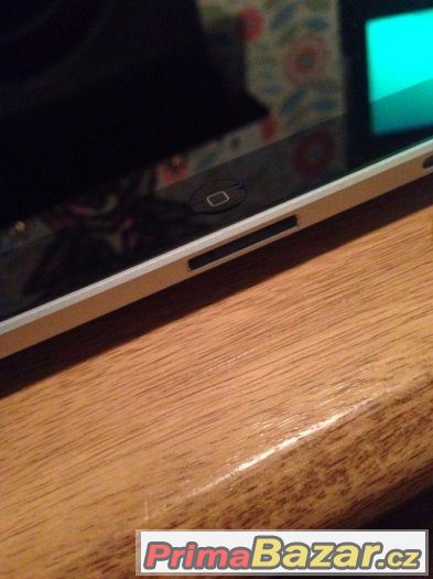 iPad 32GB Wifi+3G – fotografie 2