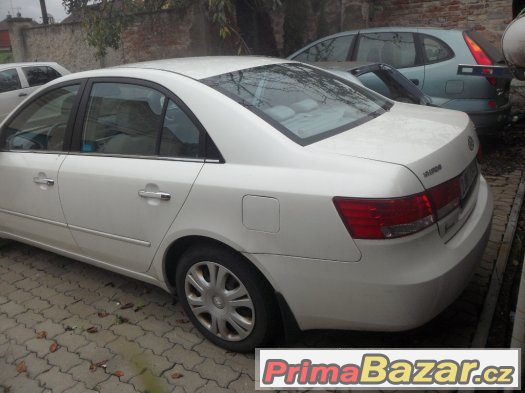 Hyundai Sonata 2,4 i  Vada motoru – fotografie 5
