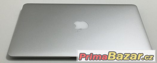 Macbook Air 13, rok 2015, 4GB RAM, 128GB SSD – fotografie 4