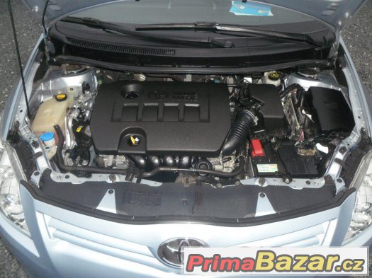 Toyota Auris 1,6 16V 97kW, ČR, 1.Majitel – fotografie 3