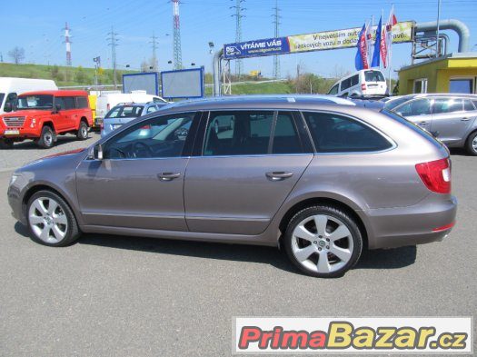 Superb 2.0TDI 4x4 COMBI ČR 1.maj – fotografie 3