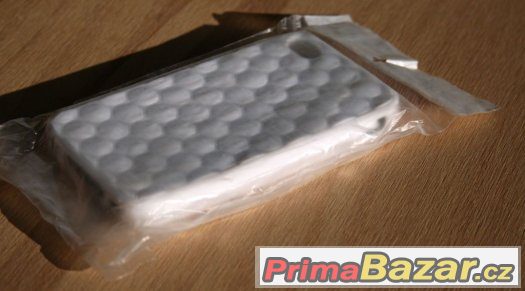 Bílý gumový obal pro iPhone 4, 4G, 4S – fotografie 4