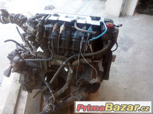 alfa romeo 1.4 i.e.16 V twin spark 76kw motor – fotografie 4
