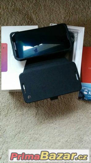 NOVY Mobilni telefon 32GB NEXUS 6 NEXUS6 Motorola XT1100 – fotografie 1