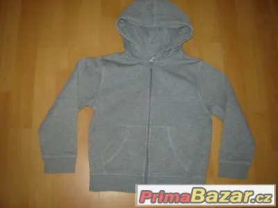 Mikina z HM vel. 110/116