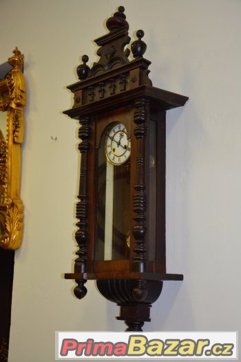 Starožitné řezbované hodiny Kienzle r1905-tmavé – fotografie 3