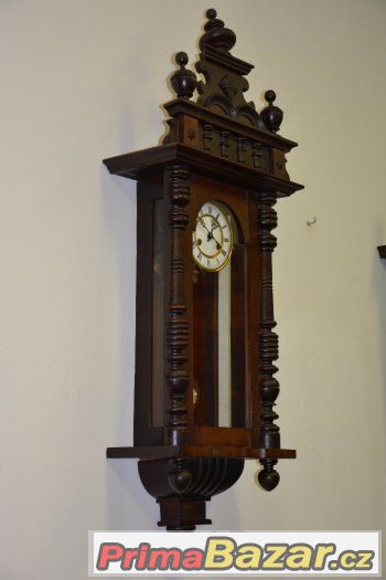 Starožitné řezbované hodiny Kienzle r1905-tmavé – fotografie 4