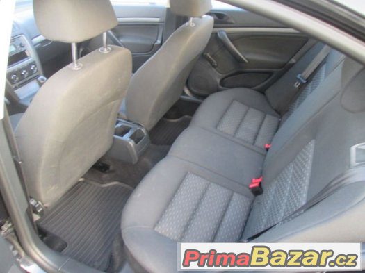 Škoda Octavia 1.6 MPI Tour – fotografie 5
