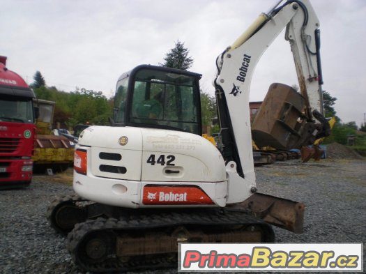 BOBCAT 442 – fotografie 3