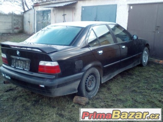 Bmw e36 na dily – fotografie 1
