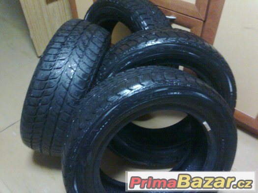 Prodám pěkné zimní gumy Sava Eskimo S3 165 /70 R14 81T – fotografie 1