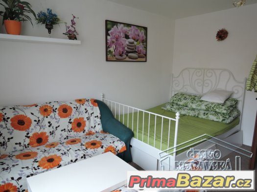 Pronájem Byt 1+1, Rožnov pod Radhoštěm, 5. května – fotografie 3