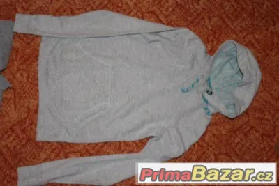 Značkový set na9-10 let  za 50Kč