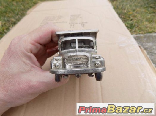 Starý model odlitek TATRA 138 – fotografie 4