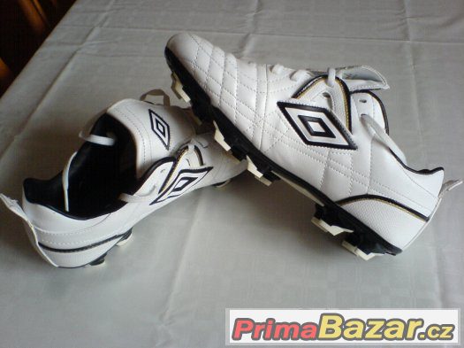 Kopačky Umbro pánské NOVÉ – fotografie 2
