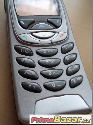 Nokia 6310i silver – fotografie 5