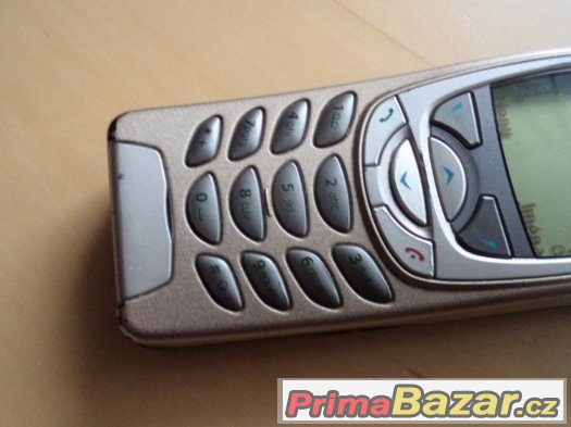 Nokia 6310 - krasavec se zárukou – fotografie 2