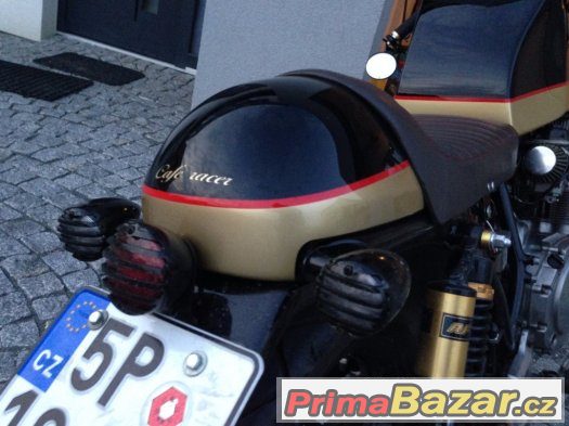 Cafe racer Suzuki – fotografie 3