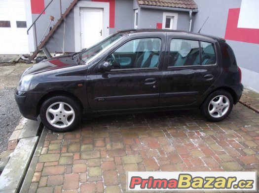 Renault Clio 1.5DCi r. v. 5/2002 – fotografie 5