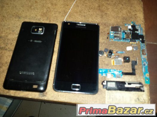 samsung galaxy s2 SII GT-i9100 zakladova deska + dily – fotografie 1
