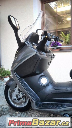 SYM GTS 250 "TOP" – fotografie 4