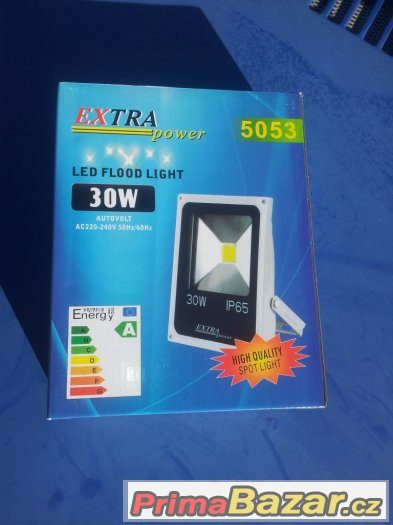 30W LED halogen, světlo IP65 EXTRA POWER – fotografie 3