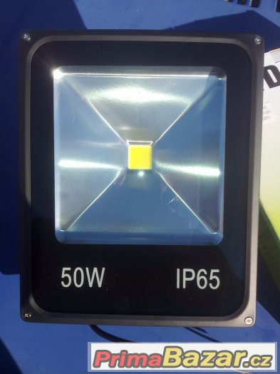 LED Reflektor 50w  halogen IP65 – fotografie 3