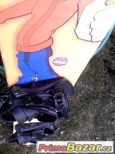 Snowboard 160cm s vázáním – fotografie 4