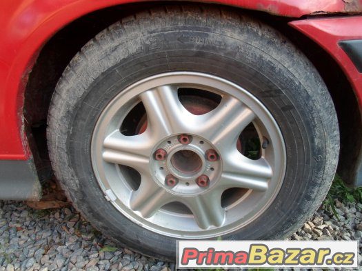 BMW - originální zimní hliníková kola 15" styl 10 - pneu 50% – fotografie 1