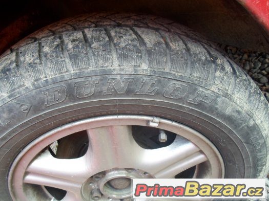 BMW - originální zimní hliníková kola 15" styl 10 - pneu 50% – fotografie 5