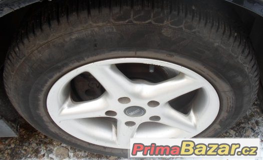 BMW - hliníková letní kola 15" - pneu 70% – fotografie 3