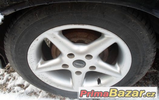 BMW - hliníková letní kola 15" - pneu 70% – fotografie 4