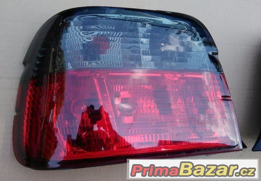 BMW e36 Compact - Zadní světla červenočerné – fotografie 3